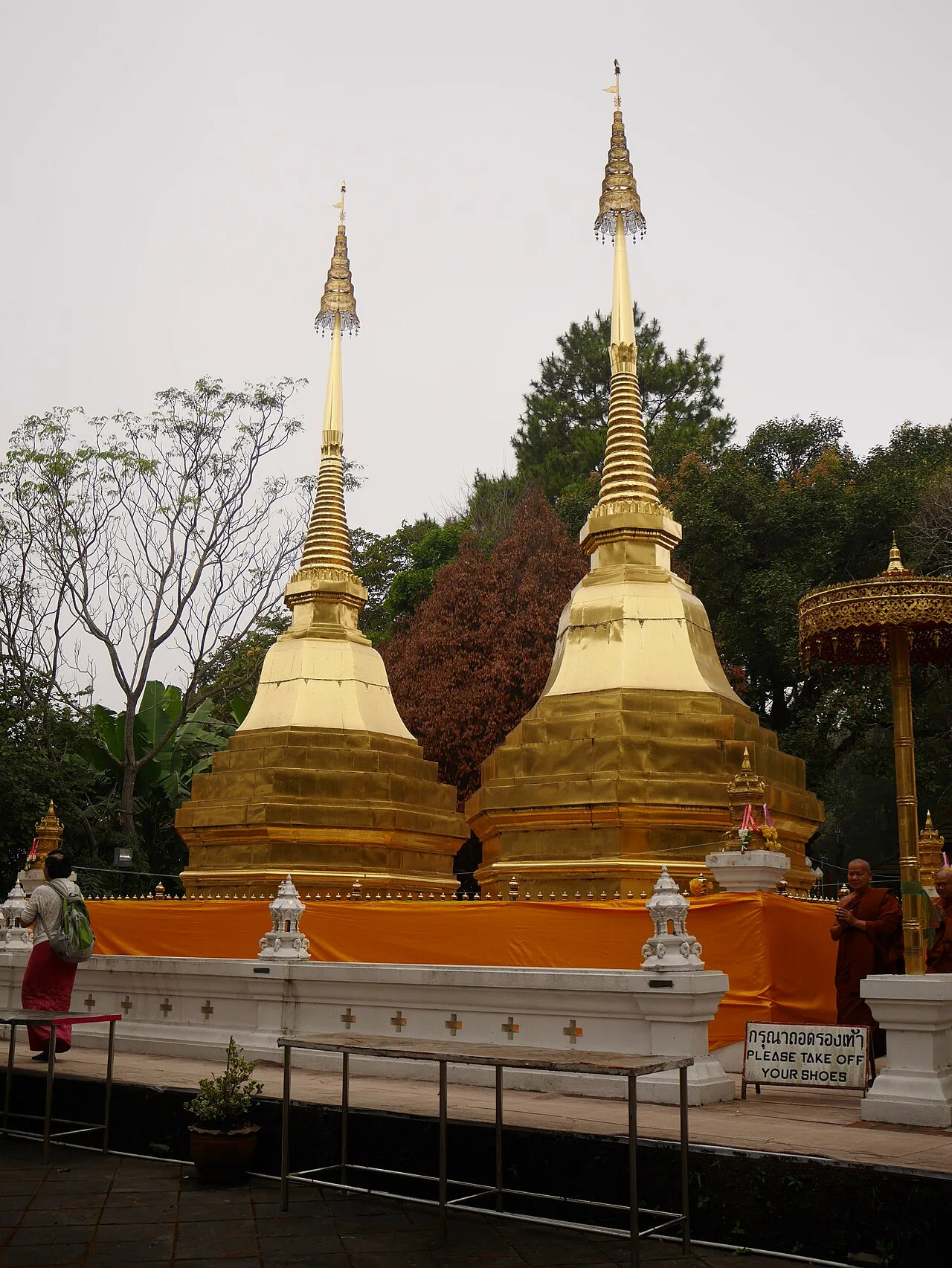 Thai Lucky Colors & Numbers: A Quick Visitor's Guide