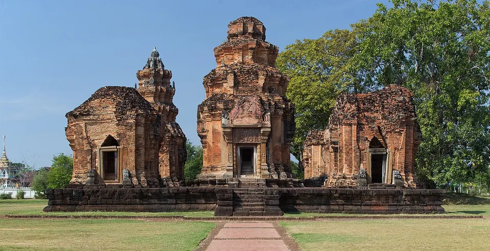 ปราสาทศีขรภูมิ